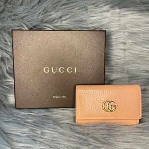 Authentic Gucci GG Marmont Leather Key Case in Gucci Box.